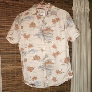 Button op flower design